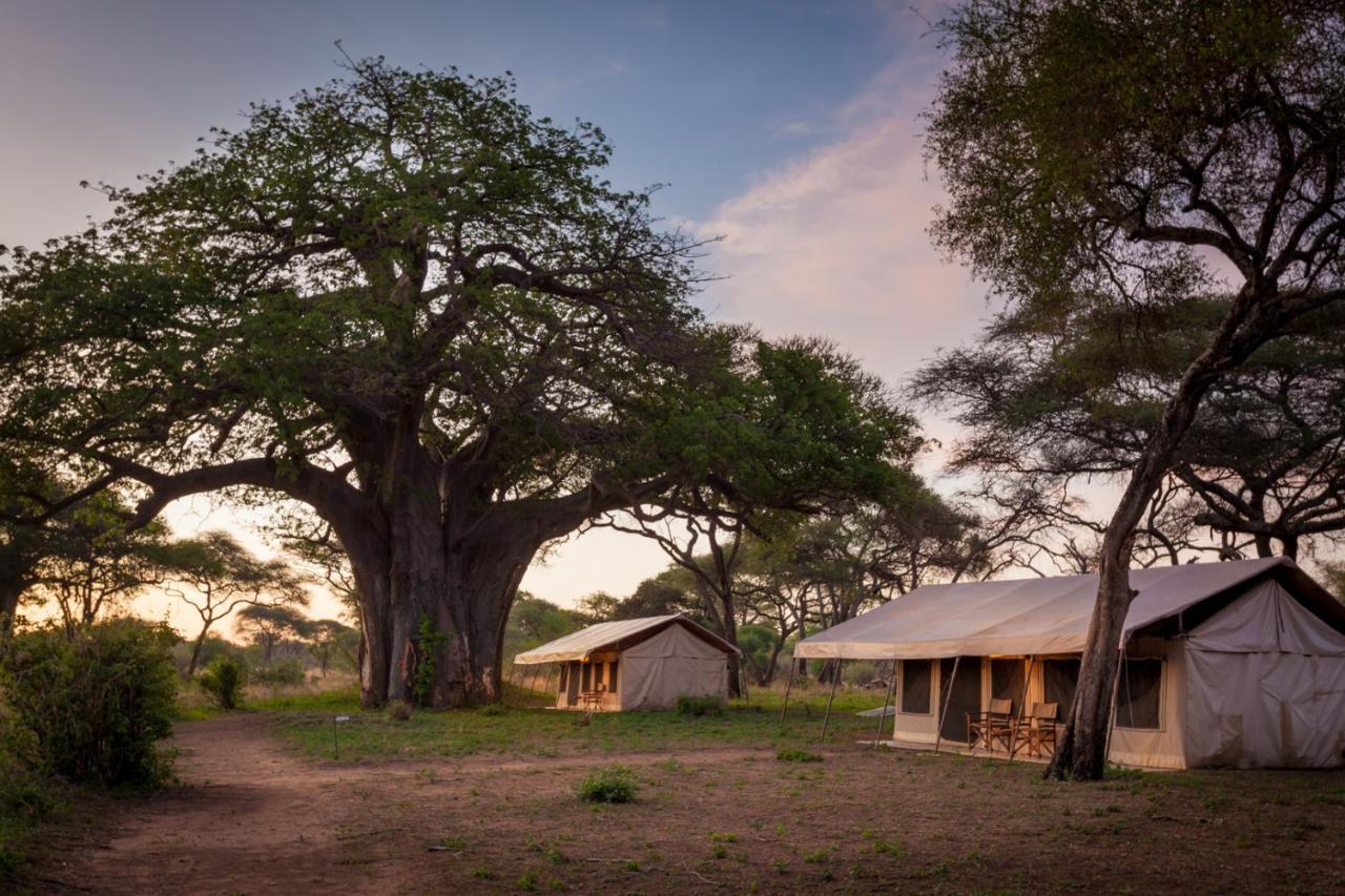 Baobab Tented Camp Kwa Kuchinia Екстер'єр фото